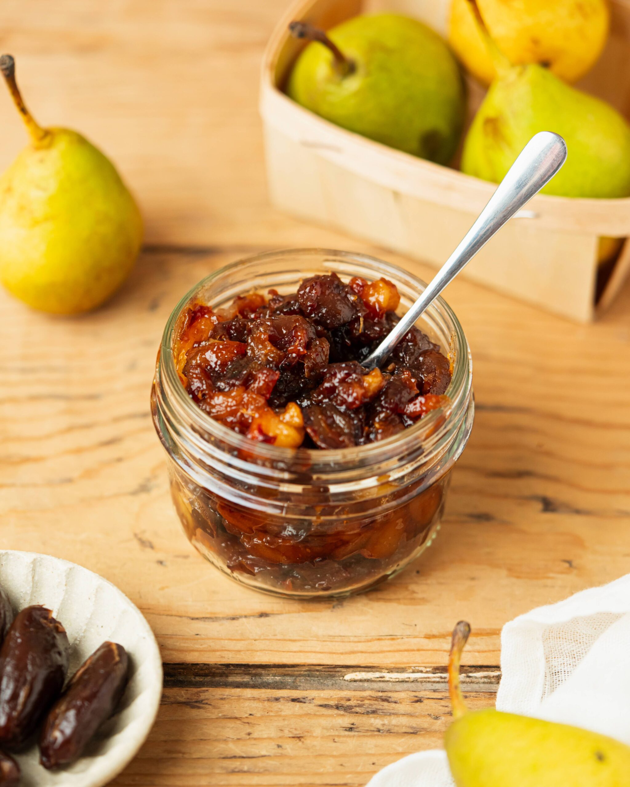 Chutney de poires et de dattes